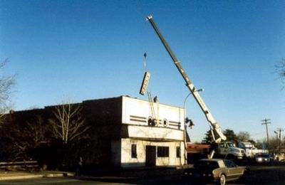 Keego Theatre - Dismantling (newer photo)